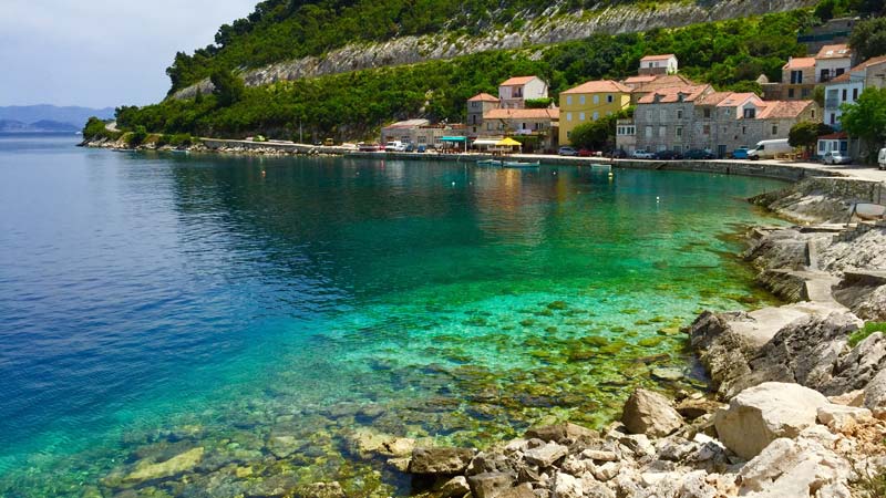 https://www.mandaley.fr/wp-content//criques-secretes-en-croatie-mljet.jpg
