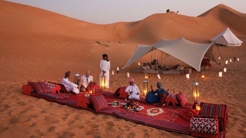 https://www.mandaley.fr/wp-content//2018/09/desert-de-wahiba-exterieur.jpg