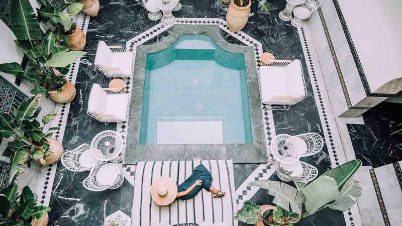 https://www.mandaley.fr/wp-content//2019/01/riads-incontournables-a-marrakech-kasbah.jpg