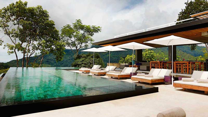 https://www.mandaley.fr/wp-content//2019/04/hotel-de-luxe-au-costa-rica-piscine.jpg