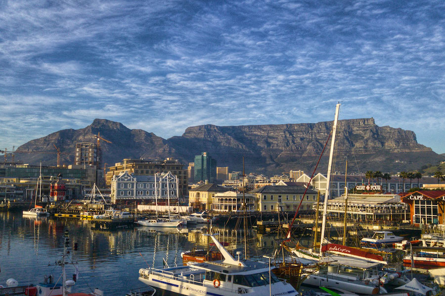 https://club.mandaley.fr/wp-content/uploads/2019/05/winelands-and-cape-town-slideshow-image-5ca5b6188045b.jpg
