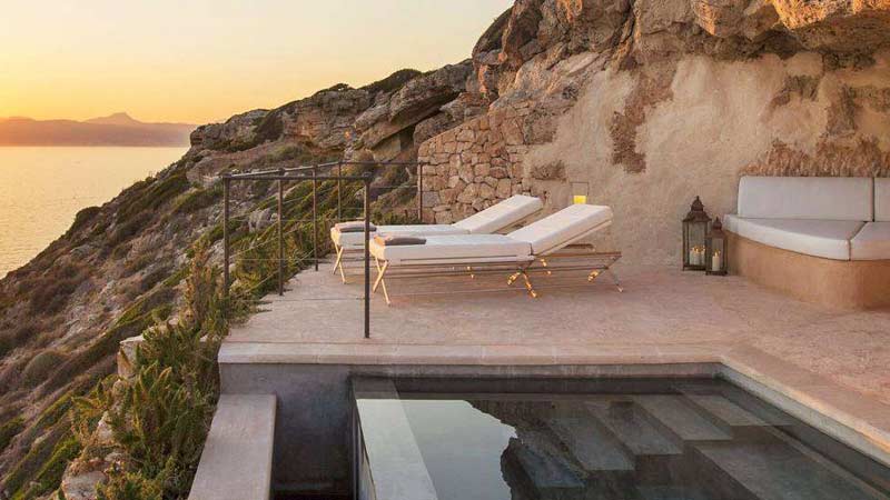 https://www.mandaley.fr/wp-content//2019/10/hotel-adults-only-majorque.jpg