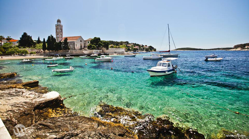 https://www.mandaley.fr/wp-content/2015/08/decouvrez-ile-hvar-croatie-7.jpg